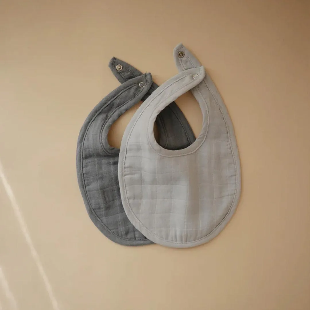 Mushie Muslin Bib | 2-Pack - Tradewinds/Baby Blue