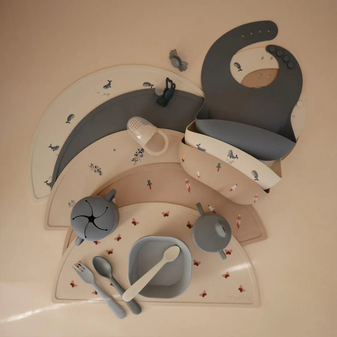 Mushie Silicone Bib - Whales