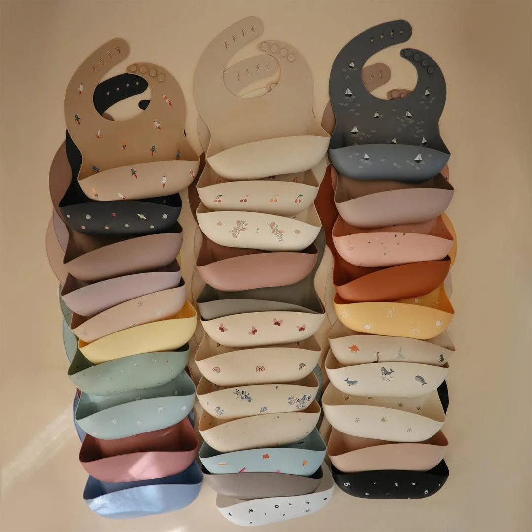 Mushie Silicone Bib - Whales