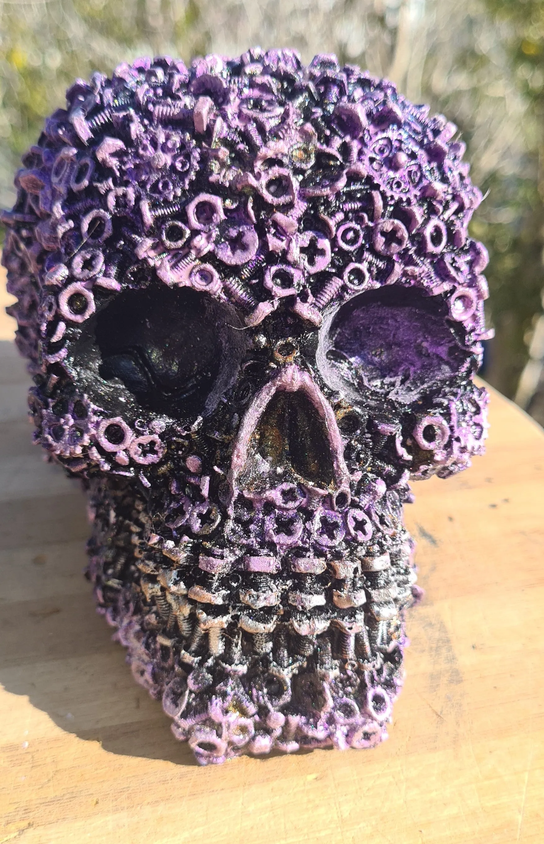 Sale💥NUTS N BOLTS SKULL FIGURINE-painted