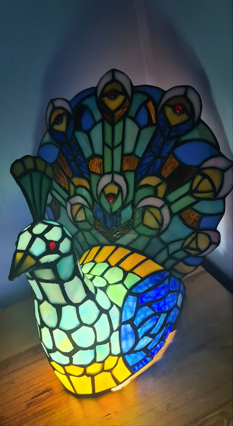 Sale💥PEACOCK STAINED GLASS LAMP