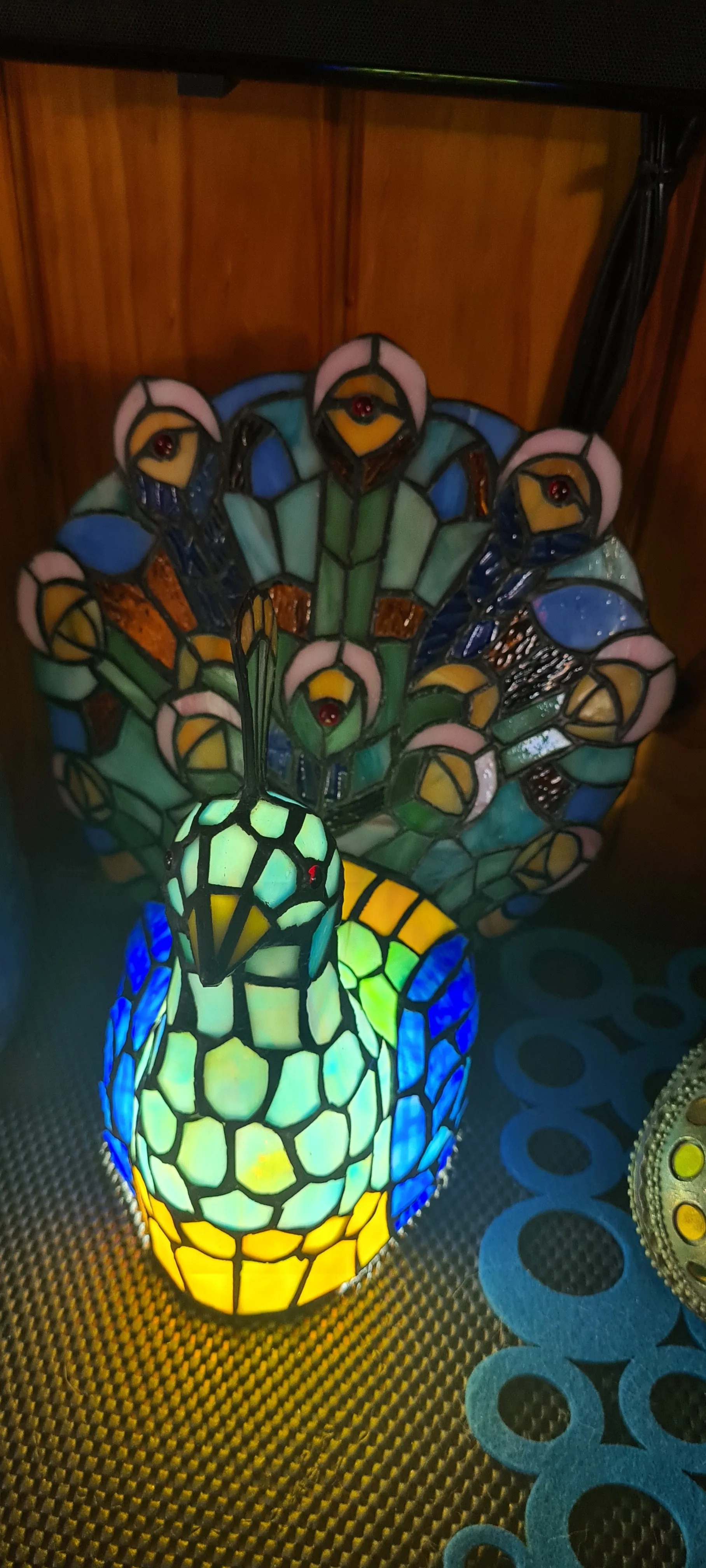 Sale💥PEACOCK STAINED GLASS LAMP